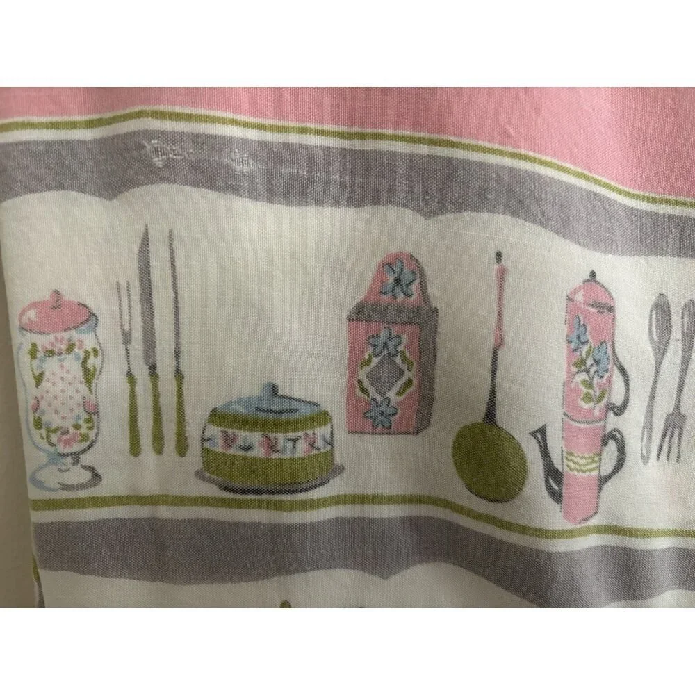 Vintage MCM Rooster Hen On Nest Pink Purple Country Tablecloth Square